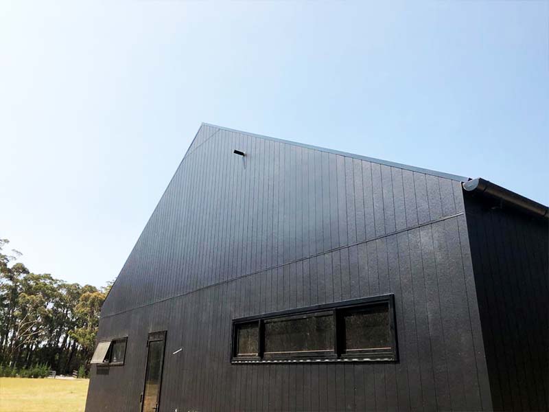 Modern dark cladding facade by Izico Pty Ltd